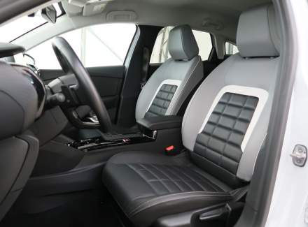 Citroën - C4