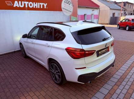 BMW - X1