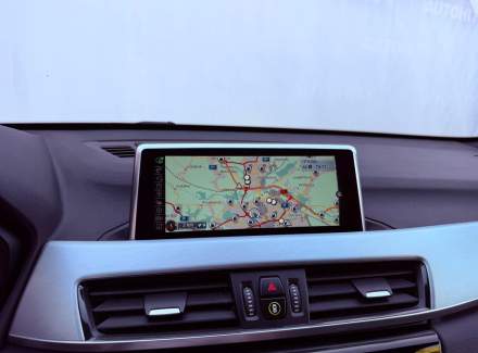 BMW - X1