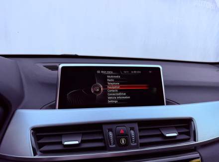 BMW - X1
