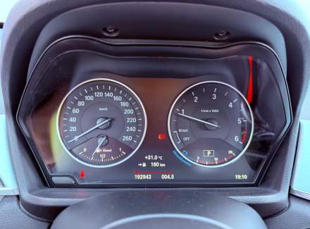 BMW - X1