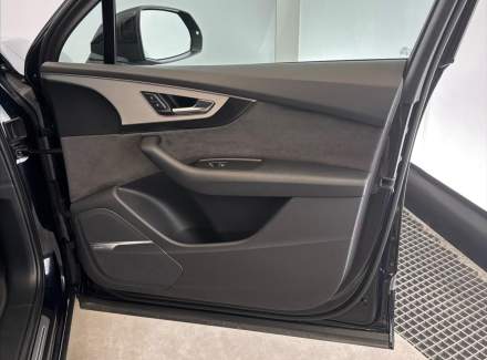 Audi - Q7