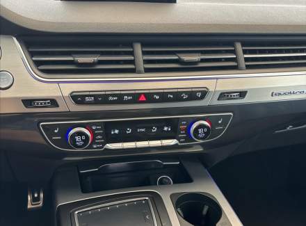 Audi - Q7