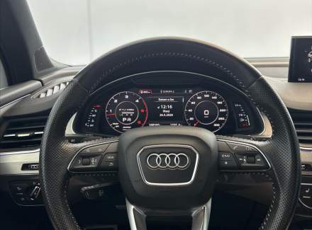 Audi - Q7
