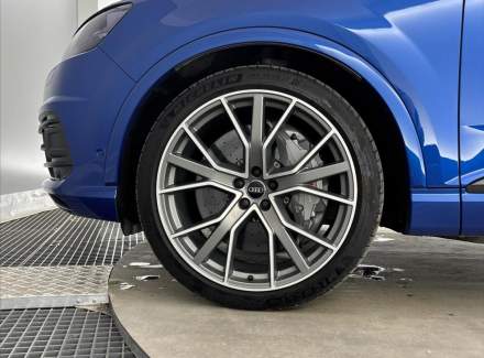 Audi - SQ7