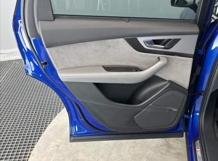Audi - SQ7