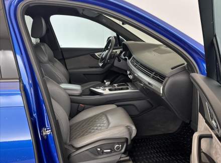 Audi - SQ7