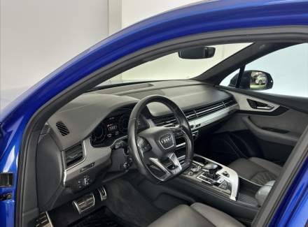 Audi - SQ7