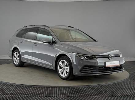 Volkswagen - Golf