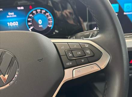 Volkswagen - Golf