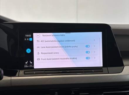 Volkswagen - Golf