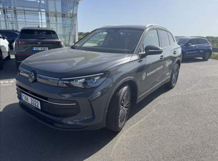 Volkswagen - Tiguan