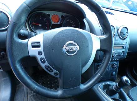 Nissan - Qashqai