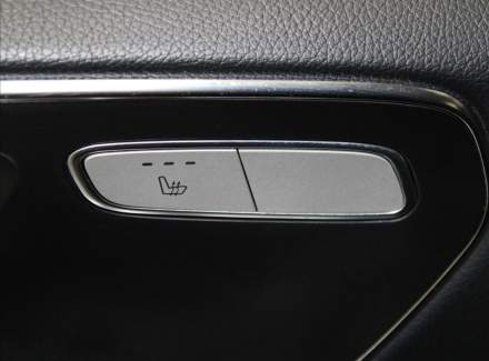 Mercedes-Benz - V-class