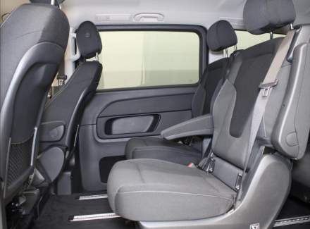 Mercedes-Benz - V-class