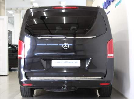 Mercedes-Benz - V-class