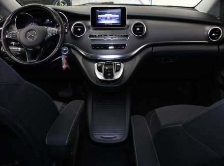 Mercedes-Benz - V-class