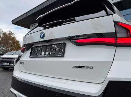 BMW - iX1