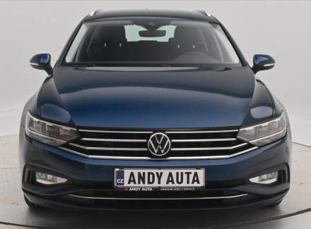 Volkswagen - Passat