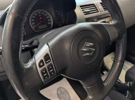 Suzuki - Swift