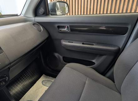 Suzuki - Swift