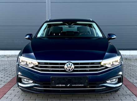 Volkswagen - Passat