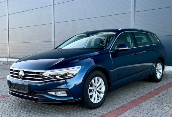Volkswagen - Passat