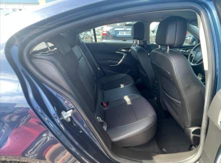 Opel - Insignia