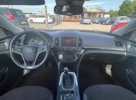 Opel - Insignia