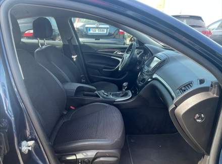 Opel - Insignia