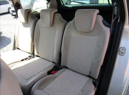 Citroën - C4