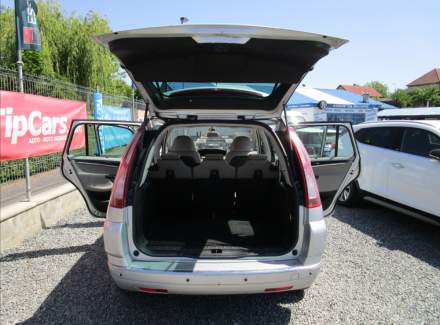 Citroën - C4