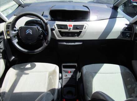 Citroën - C4