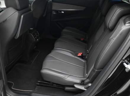 Peugeot - 5008