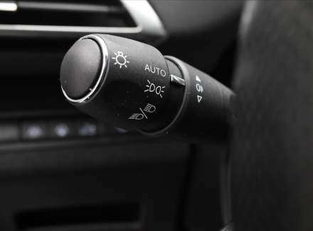Peugeot - 5008