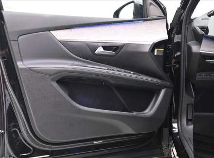 Peugeot - 5008