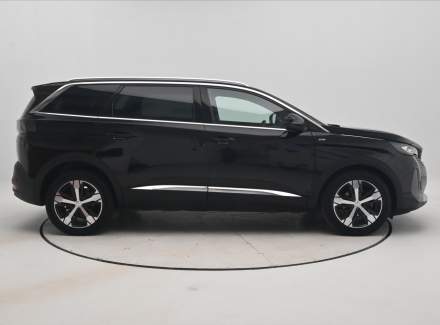 Peugeot - 5008