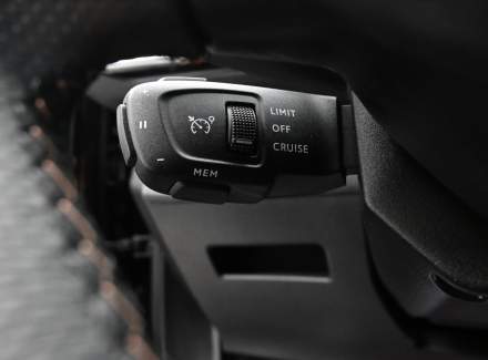 Peugeot - 5008