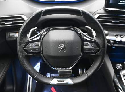 Peugeot - 5008