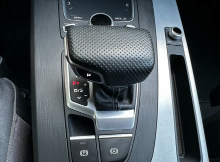 Audi - Q5