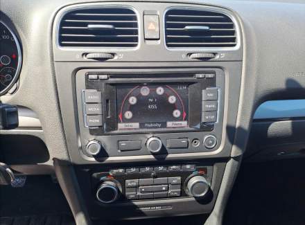 Volkswagen - Golf