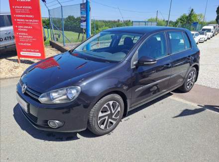 Volkswagen - Golf