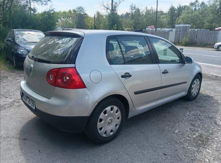 Volkswagen - Golf