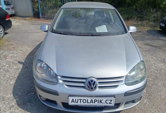 Volkswagen - Golf