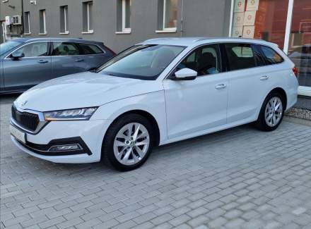 Škoda - Octavia