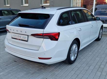 Škoda - Octavia