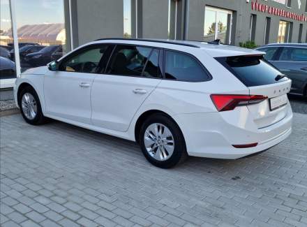 Škoda - Octavia