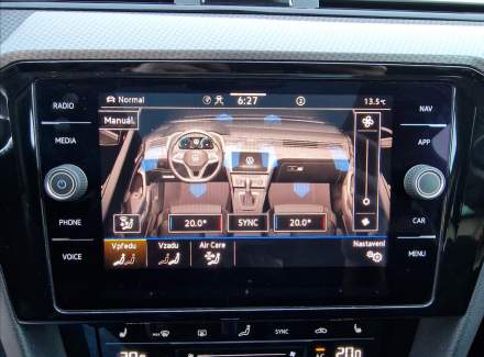 Volkswagen - Passat