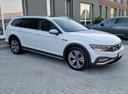 Volkswagen - Passat