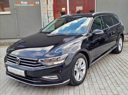 Volkswagen - Passat